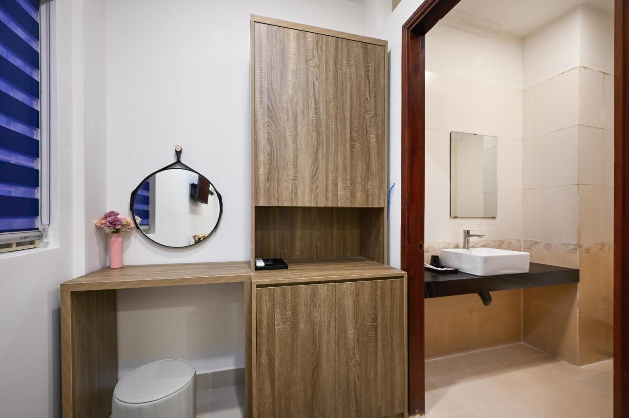Trung Mai Hotel Ho Chi Minh City Exterior photo